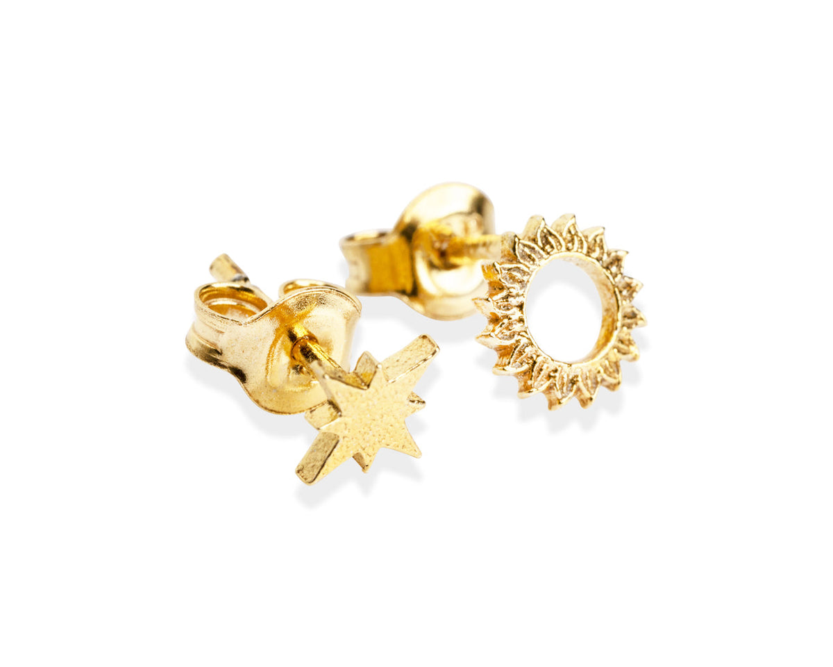 Clous d'oreilles